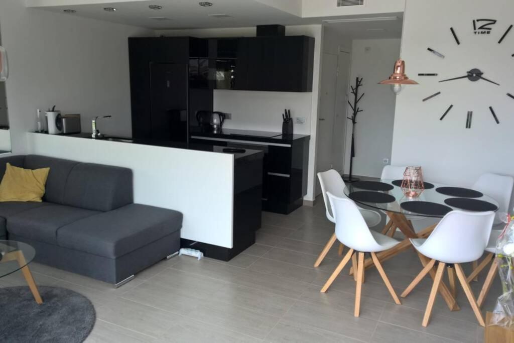 Sun Terrace Apartment Torrevieja Exteriér fotografie