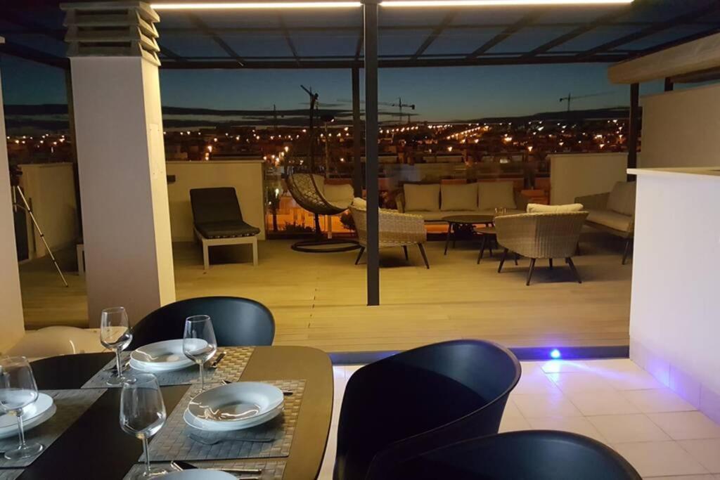 Sun Terrace Apartment Torrevieja Exteriér fotografie