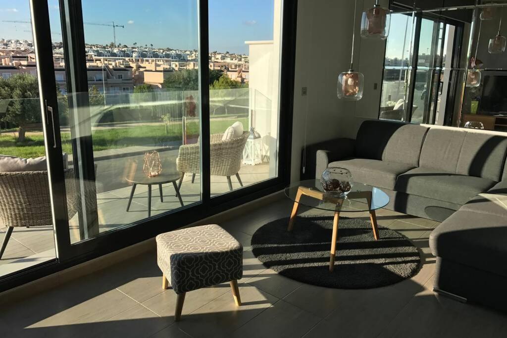 Sun Terrace Apartment Torrevieja Exteriér fotografie