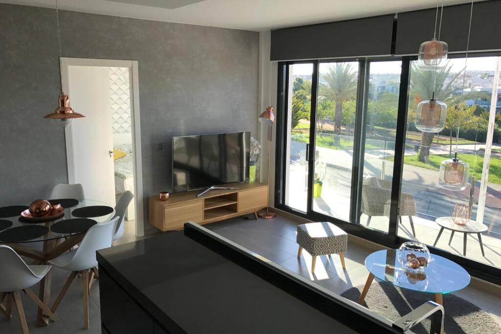 Sun Terrace Apartment Torrevieja Exteriér fotografie