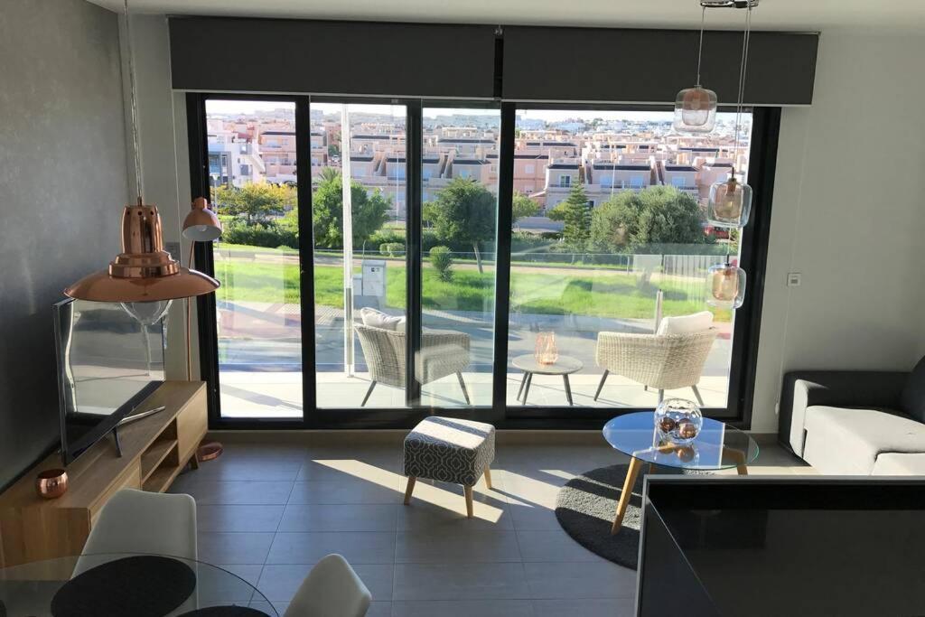 Sun Terrace Apartment Torrevieja Exteriér fotografie
