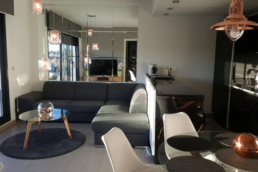 Sun Terrace Apartment Torrevieja Exteriér fotografie